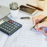 Accounting-female-hands.jpg Accounting-female-hands.jpg